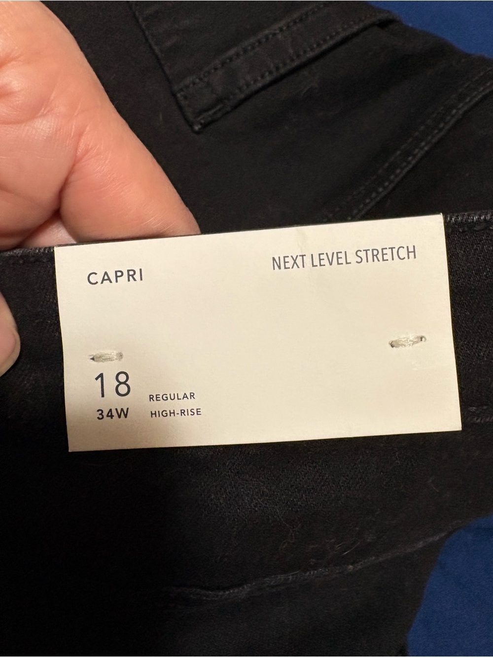 American Eagle Capri Jeans Womens Sz 18 Black Next Level Stretch Denim NEW - Picture 5 of 9